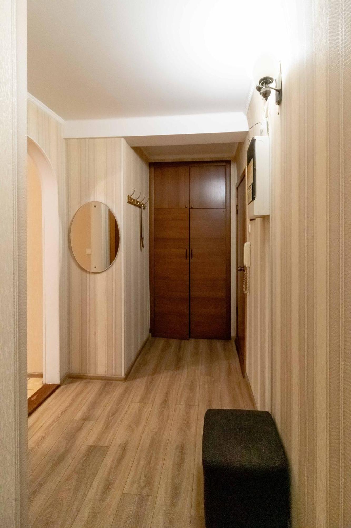 Apartment Kvartirkoff Na Volodymyra Ivasiuka 19a