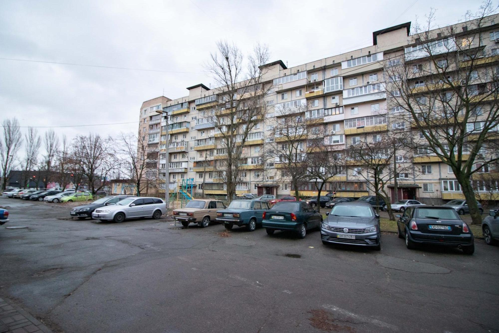 Apartment Kvartirkoff Na Volodymyra Ivasiuka 19a
